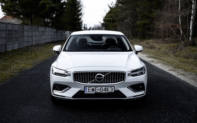 Volvo S60 cena 130000 przebieg: 74000, rok produkcji 2020 z Wieruszów małe 29